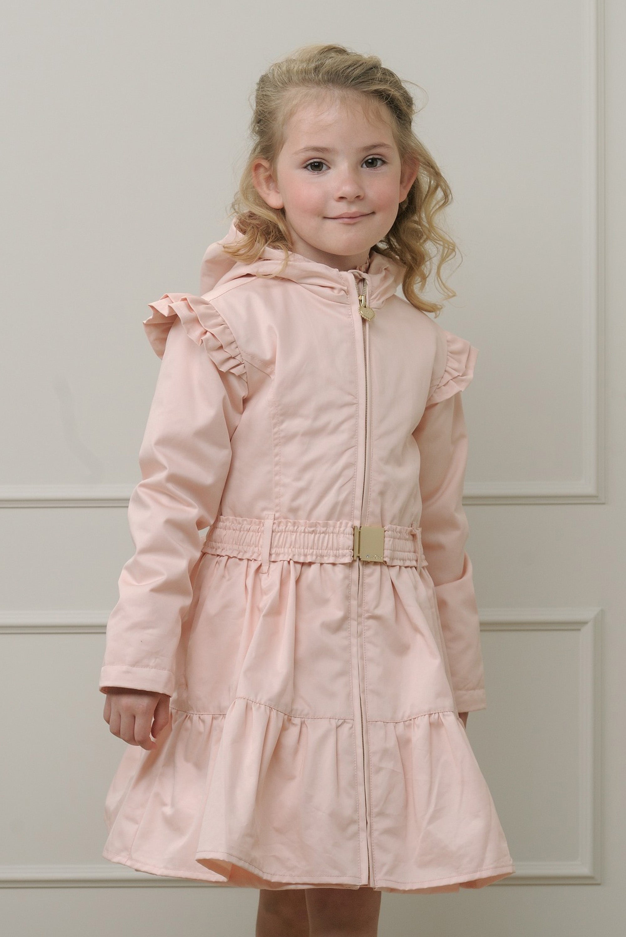 Fashion by Livana | Le chic, roze zomerjas met strik op de rug