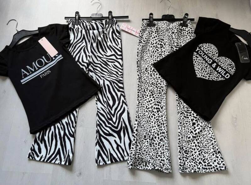 Fashion by Livana | Amour print