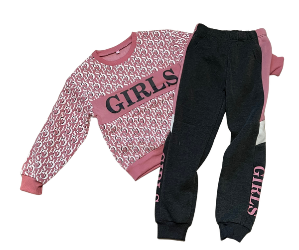 Fashion by Livana | Trui met joggingbroek