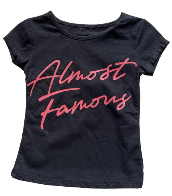 Fashion by Livana | T-shirt almost famous zwart